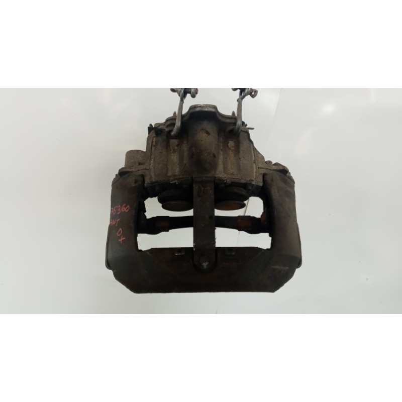 RENAULT truck PINZA ANTERIORE DESTRA RENAULT truck Premium 2005>2013 usato