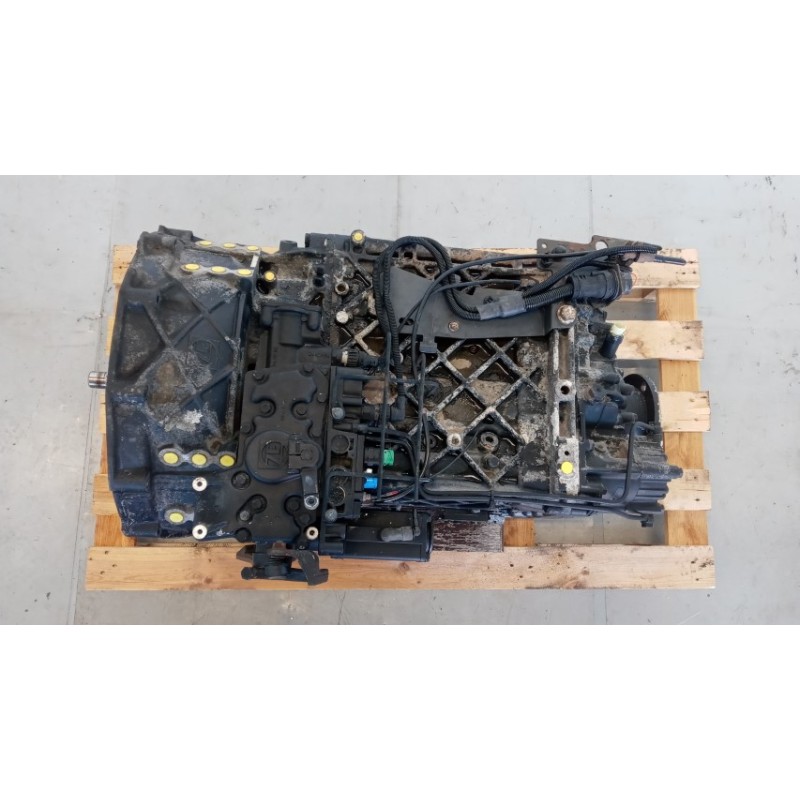 RENAULT truck CAMBIO RENAULT truck Premium 2005>2013 usato