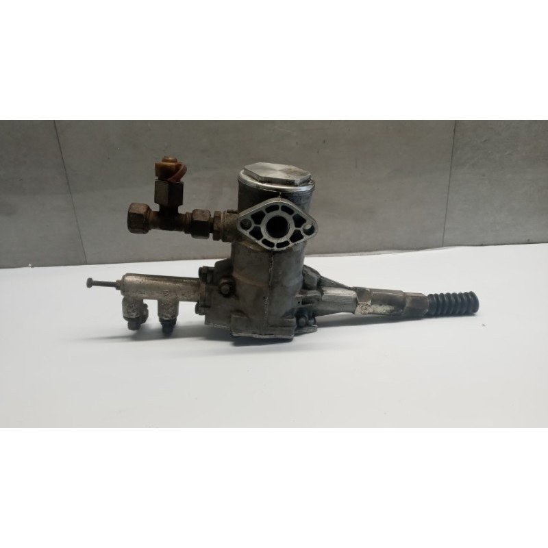 . VARIOUS BRAKE 1  . . used