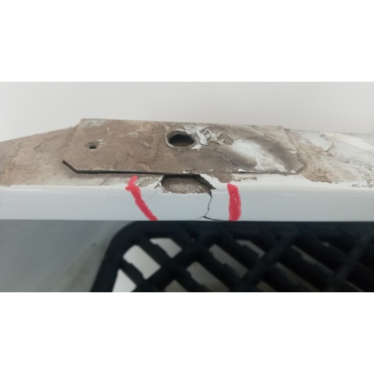 PARAFANGO ANTERIORE SINISTRO RENAULT truck Premium 2005>2013 usato