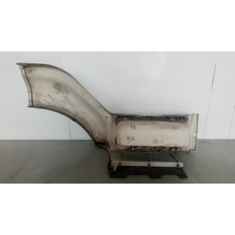 RENAULT truck LEFT FRONT MUDGUARD  RENAULT truck Premium 2005>2013 used