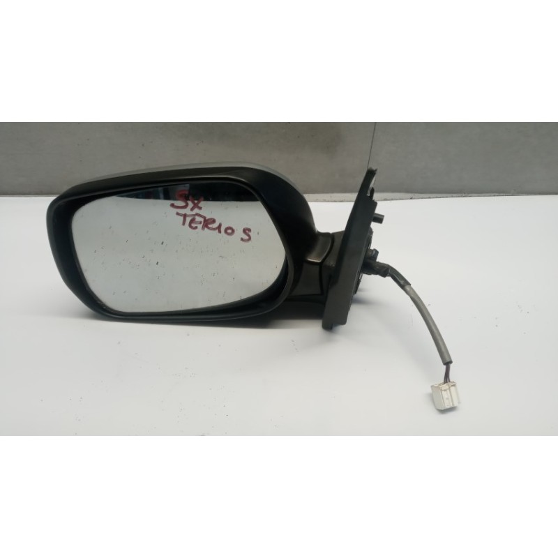 DAIHATSU LEFT ELETRIC REAR-VIEW MIRROR  DAIHATSU Terios 2006>2017 used