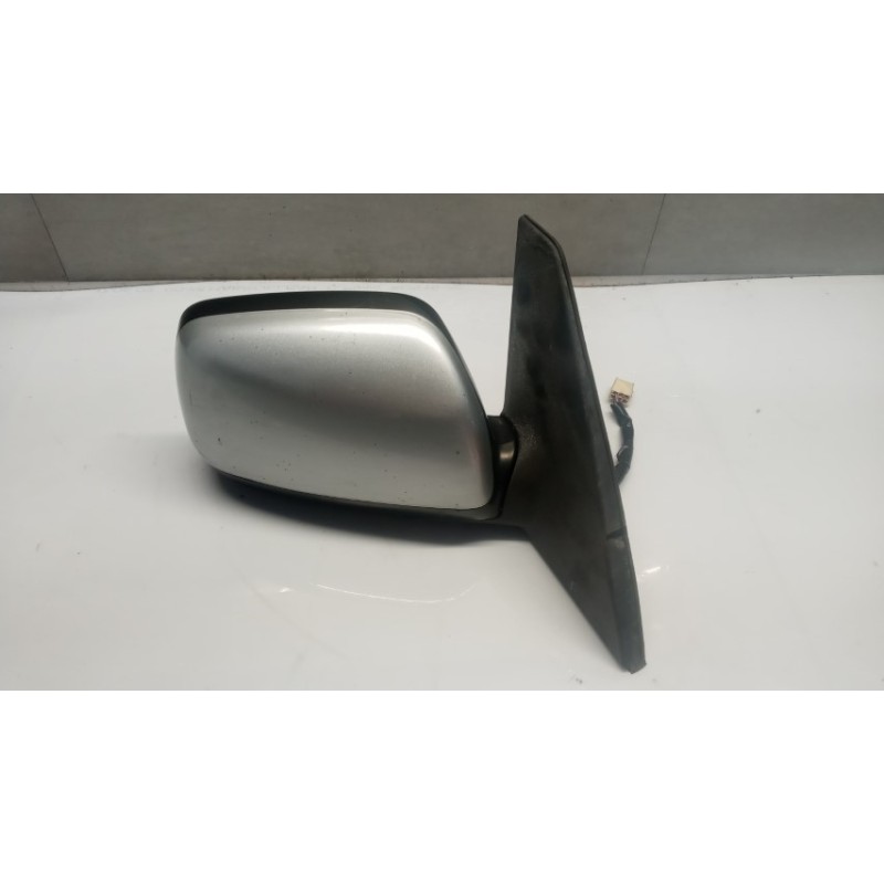 TOYOTA RIGHT ELETRIC REAR-VIEW MIRROR  TOYOTA Rav 4 2000>2003 used