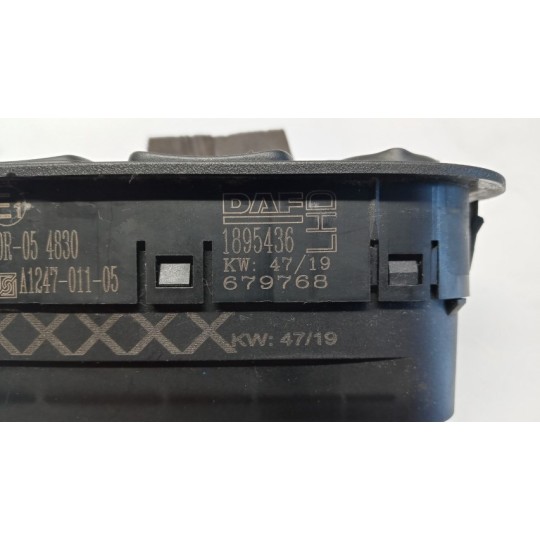 INTERRUTTORI E PULSANTI ALZAVETRI DAF CF euro 6 usato