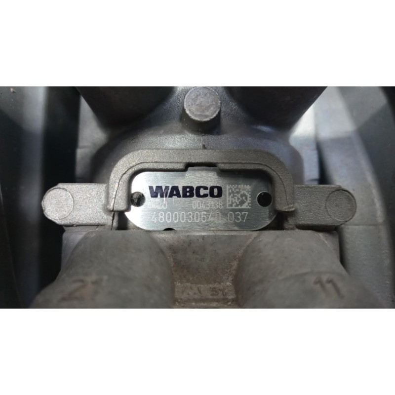 DAF LOCKING FOOT-OPERATED DAF CF euro 6 used