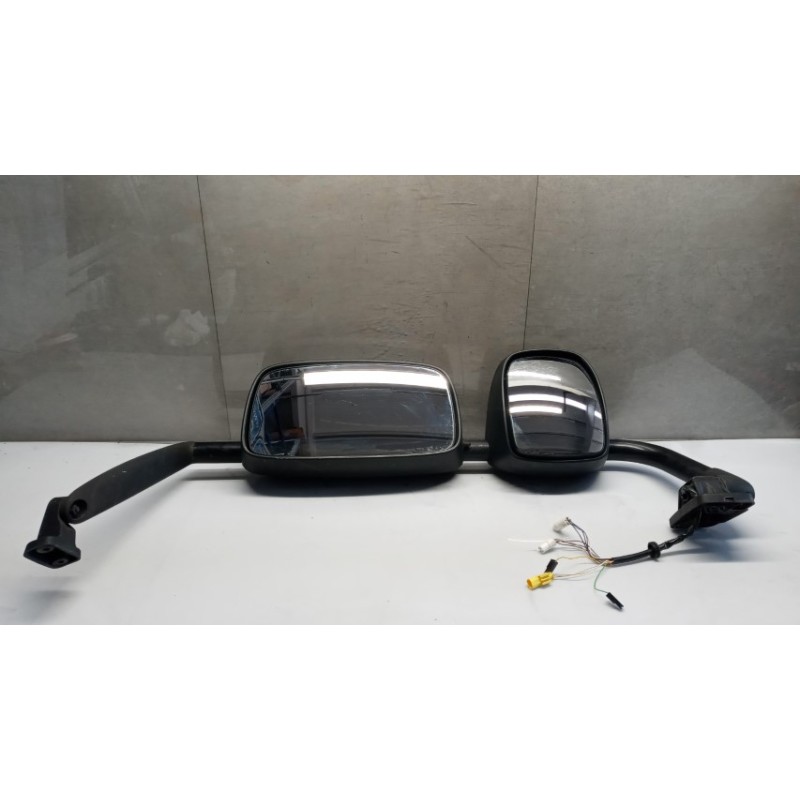 DAF RIGHT ELETRIC REAR-VIEW MIRROR  DAF CF euro 6 used