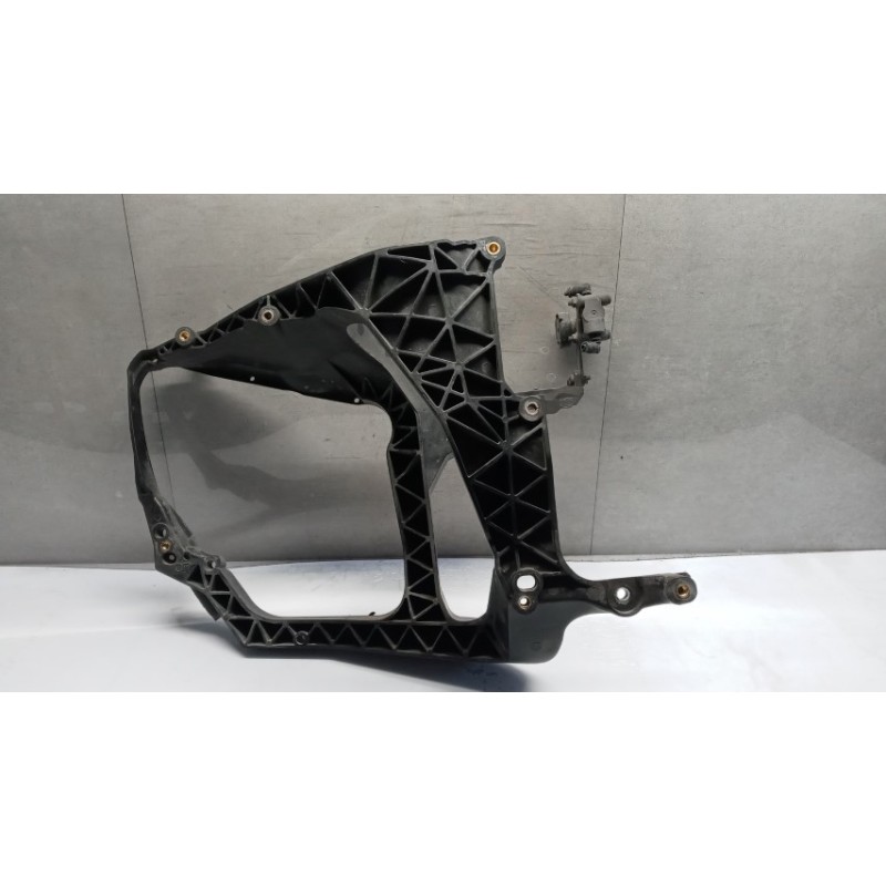 DAF SEDE FARI DESTRO DAF CF euro 6 usato