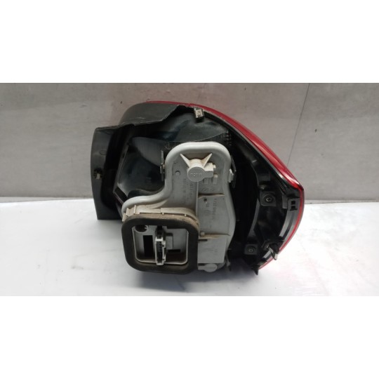 FARO POSTERIORE ESTERNO SINISTRO VOLKSWAGEN Polo 2009>2014 usato