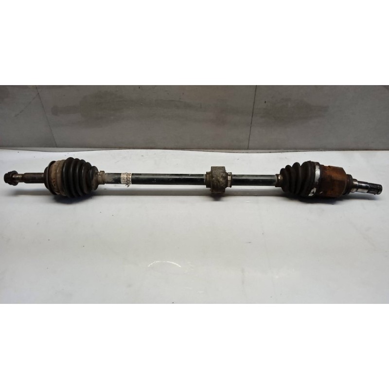 TOYOTA SEMIASSE ANTERIORE DESTRO TOYOTA Yaris 2005>2008 usato