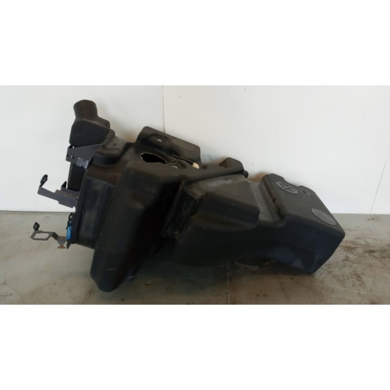 DAF SERBATOIO ADBLUE DAF XF106 usato