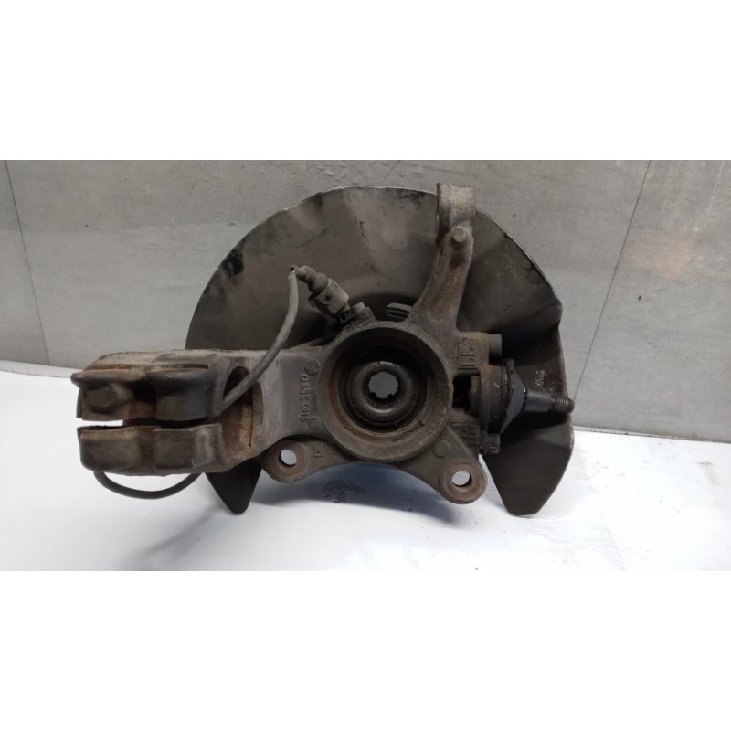 VOLKSWAGEN van COMPLETE RIGHT UPRIGHT VOLKSWAGEN van Trasporter T5 2003>2009 used