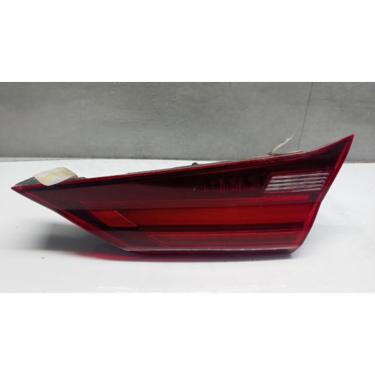 FARO POST INTERNO LED DESTRO BMW Serie 1 (F40) 2019> usato