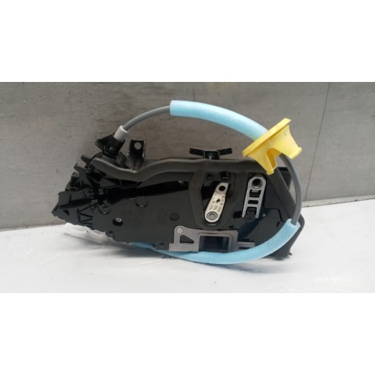 LATCH LOCK BMW Serie 1 (F40) 2019> used