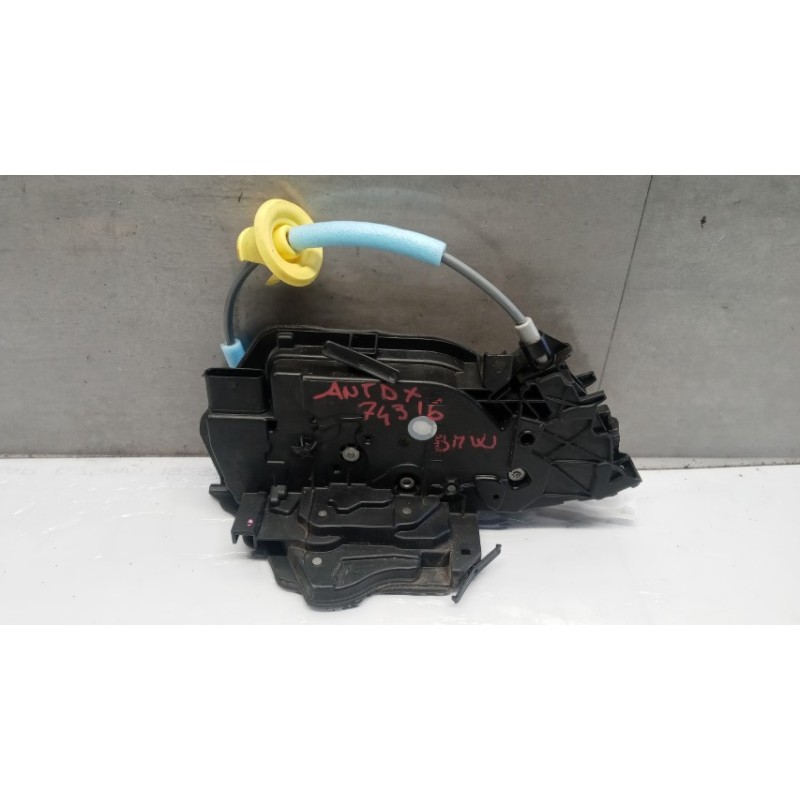 BMW LATCH LOCK BMW Serie 1 (F40) 2019> used