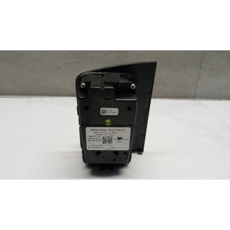 BMW INTERRUTTORI E PULSANTI ABITACOLO BMW Serie 1 (F40) 2019> usato