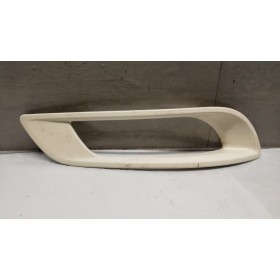 GRILL FRONT BUMPER RIGHT...