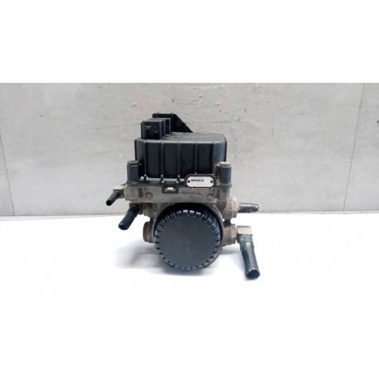 VARIE FRENI 1 DAF XF106 usato