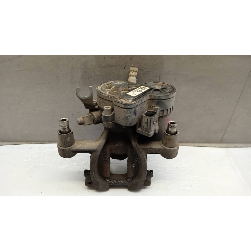 BMW LEFT REAR CALIPER BRAKE  BMW Serie 1 (F40) 2019> used