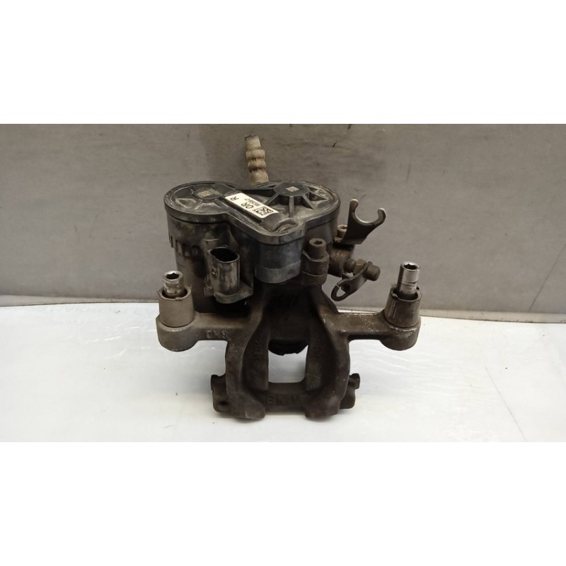 BMW RIGHT REAR CALIPER BRAKE  BMW Serie 1 (F40) 2019> used