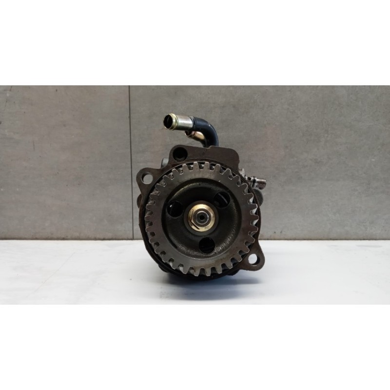 ISUZU POMPA IDROGUIDA ISUZU NQR usato