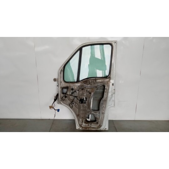 PORTA ANTERIORE DESTRA IVECO Daily 2006>2009 usato