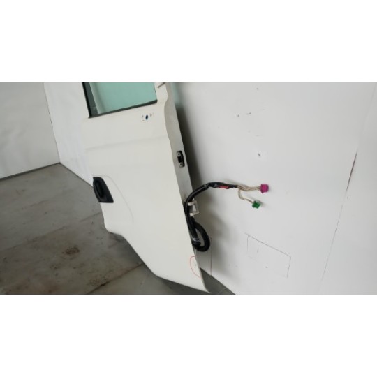 PORTA ANTERIORE DESTRA SCANIA Serie R 2005> usato