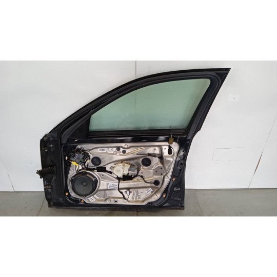 PORTA ANTERIORE DESTRA MERCEDES-BENZ Classe C (W204) 2007>2011 usato