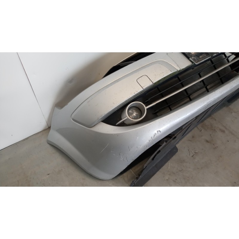 RENAULT PARAURTI ANTERIORE RENAULT Scenic 2006>2009 usato