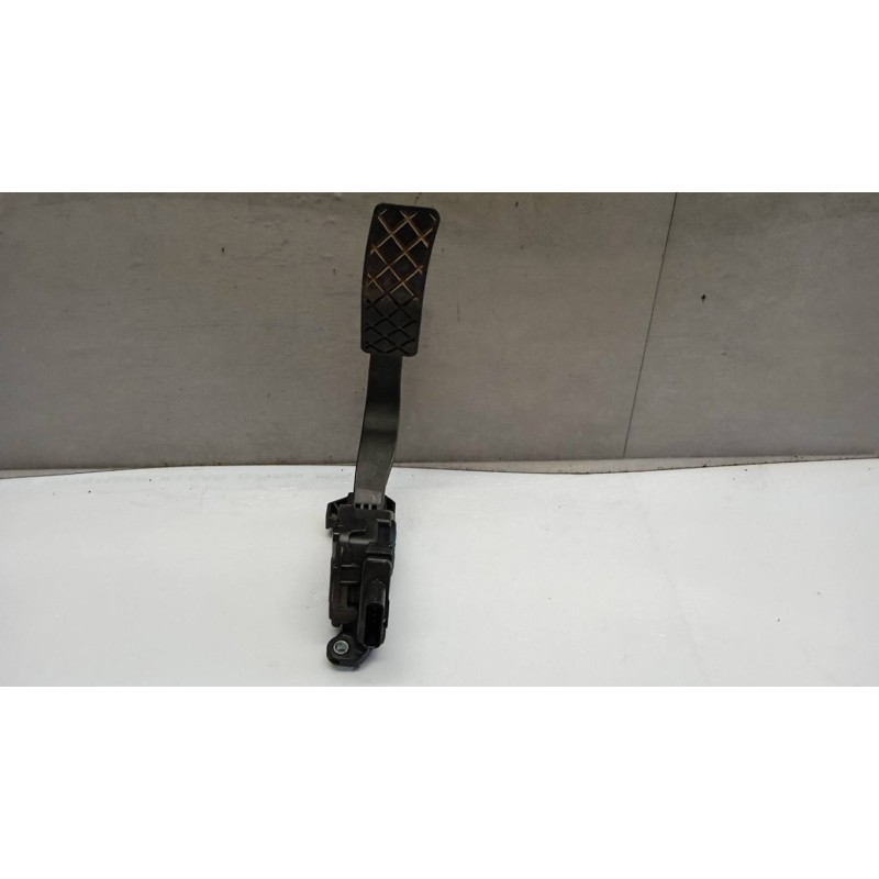 AUDI ELETRONIC THROTTLE PEDAL  AUDI Q5 2008> used
