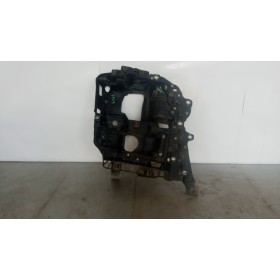 RIGHT HEADLIGHT SEAT MAN...