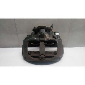 PINZA POSTERIORE DESTRA MAN...