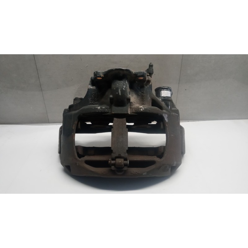 MAN PINZA ANTERIORE DESTRA MAN TGX euro 6 usato