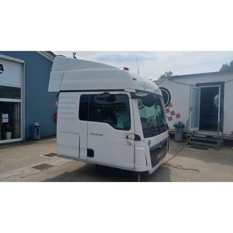 MAN CABINA MAN TGX euro 6 usato