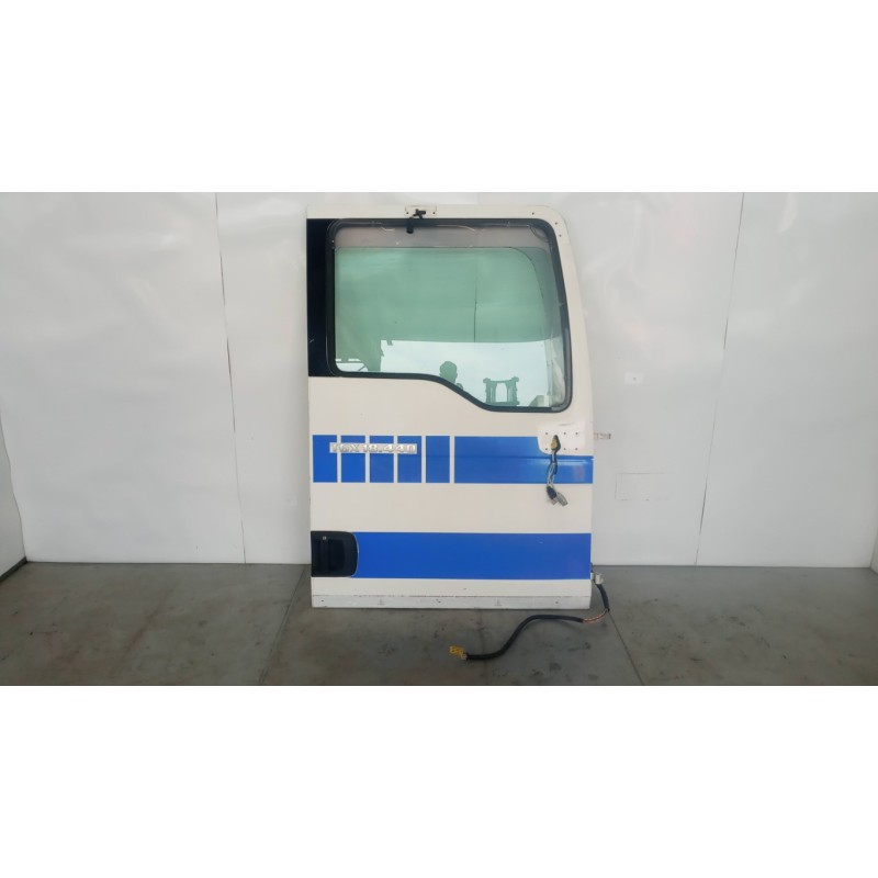 MAN RIGHT FRONT DOOR  MAN TGX  used