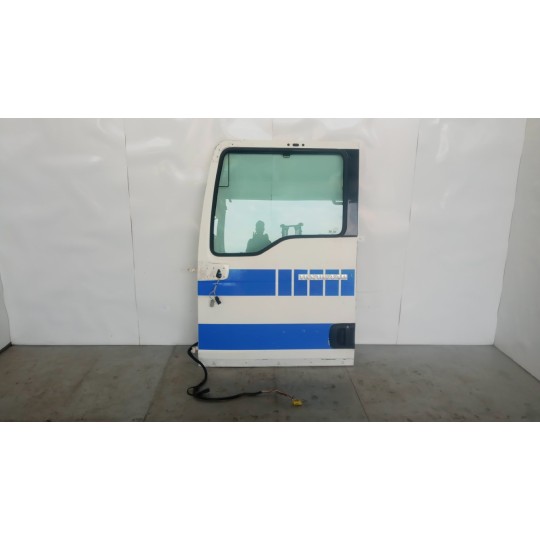 PORTA ANTERIORE SINISTRA MAN TGX  usato