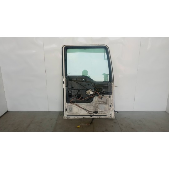 LEFT FRONT DOOR MAN TGX  used