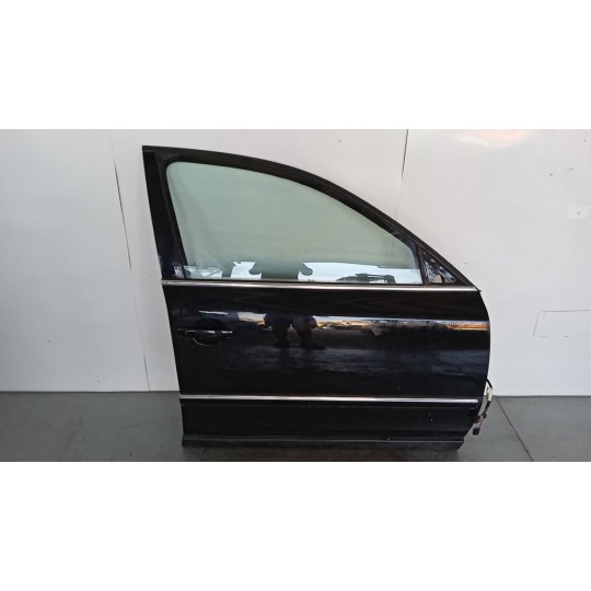 RIGHT FRONT DOOR  VOLKSWAGEN Passat 2000>2005 used