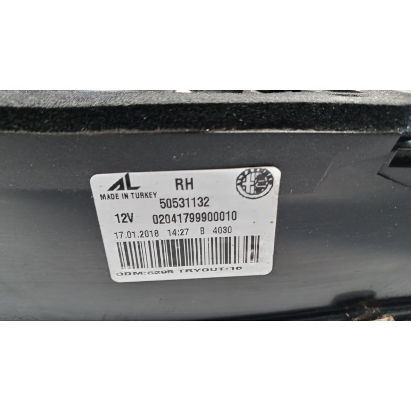 ALFA ROMEO FARO POST INTERNO LED DESTRO ALFA ROMEO Giulietta 2016> usato