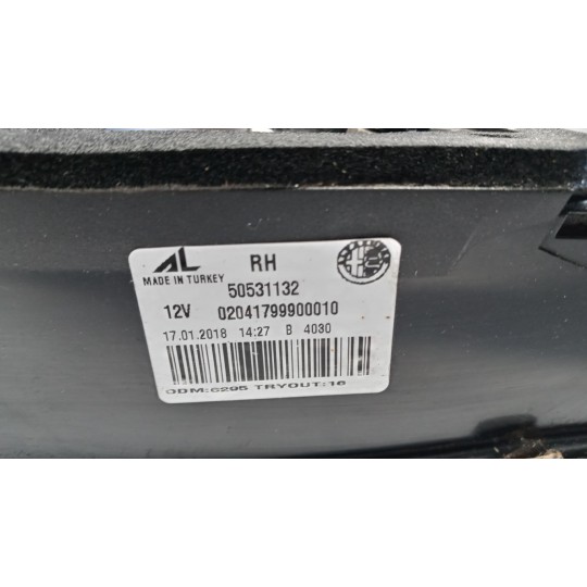 FARO POST INTERNO LED DESTRO ALFA ROMEO Giulietta 2016> usato