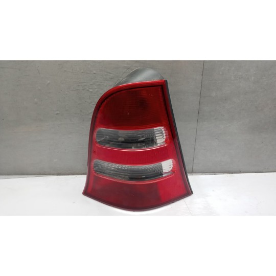 FARO POSTERIORE ESTERNO DESTRO MERCEDES-BENZ Classe A (W168) 1997>2001 usato