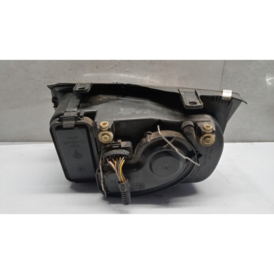 RIGHT HEADLIGHT VOLKSWAGEN Bora 1998> used