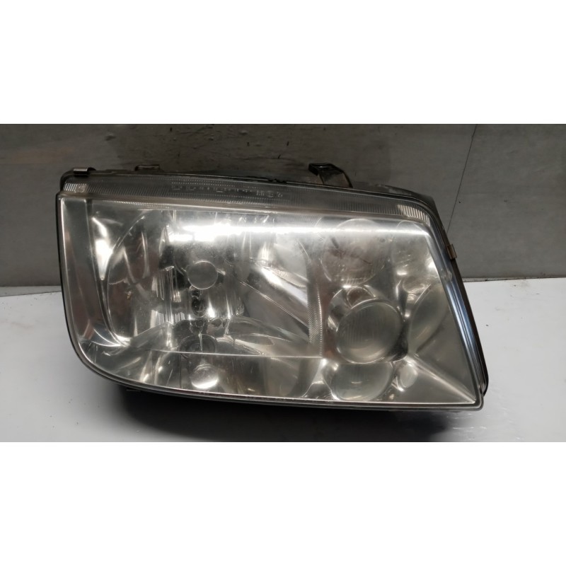 VOLKSWAGEN RIGHT HEADLIGHT VOLKSWAGEN Bora 1998> used