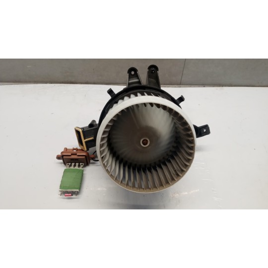 MOTORINO VENTILAZIONE INTERNA FIAT F.500L 2012> usato