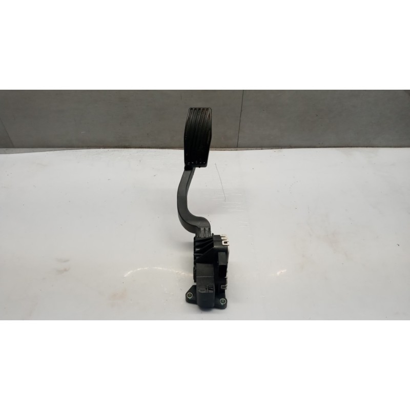 FIAT PEDALE ACCELERAZIONE ELETTRONICO FIAT F.500L 2012> usato