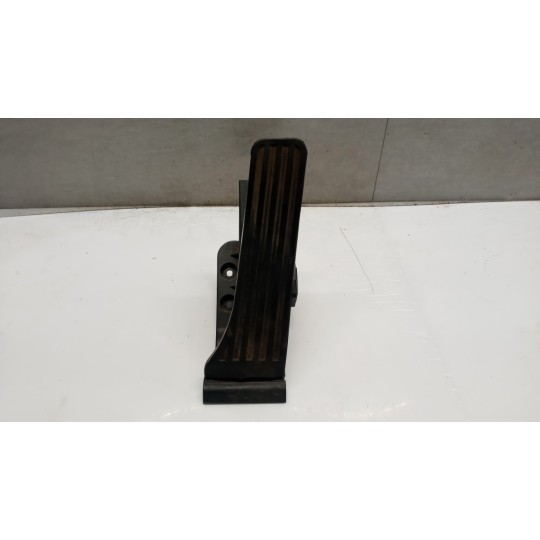 ELETRONIC THROTTLE PEDAL  MERCEDES-BENZ Classe C (W204) 2011>2015 used