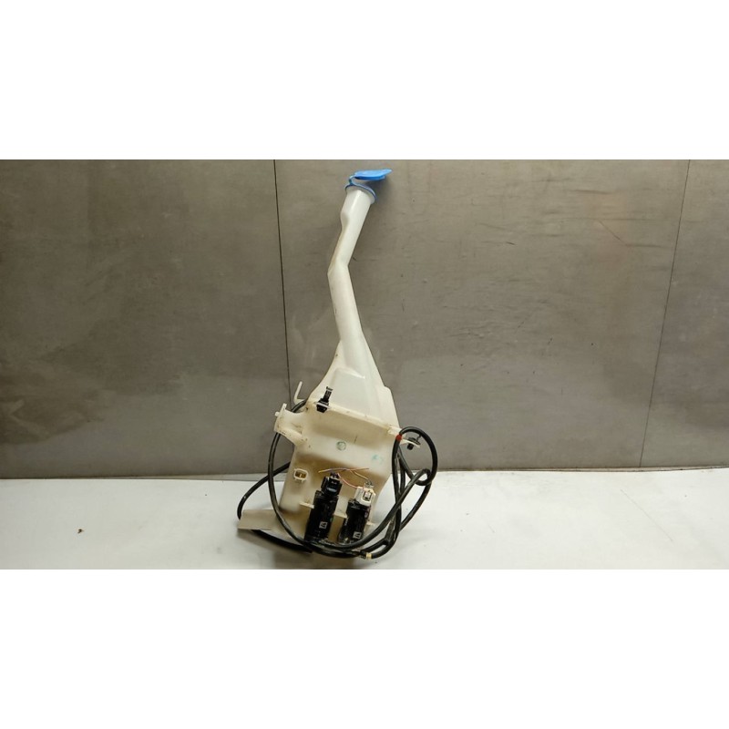 SUZUKI WASHER RESERVOIRS  SUZUKI Baleno 2016> used