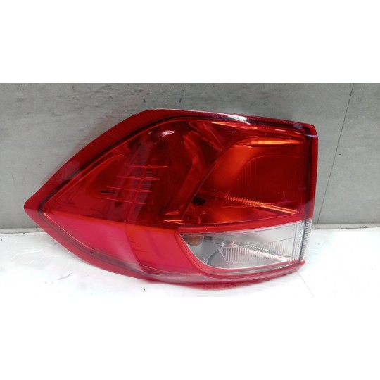 FARO POSTERIORE ESTERNO DESTRO FORD EcoSport 2018> usato