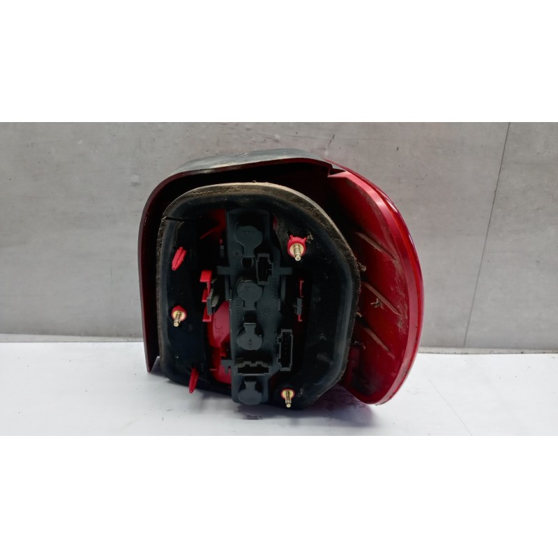 VOLKSWAGEN FARO POSTERIORE ESTERNO SINISTRO VOLKSWAGEN Polo 1999>2001 usato