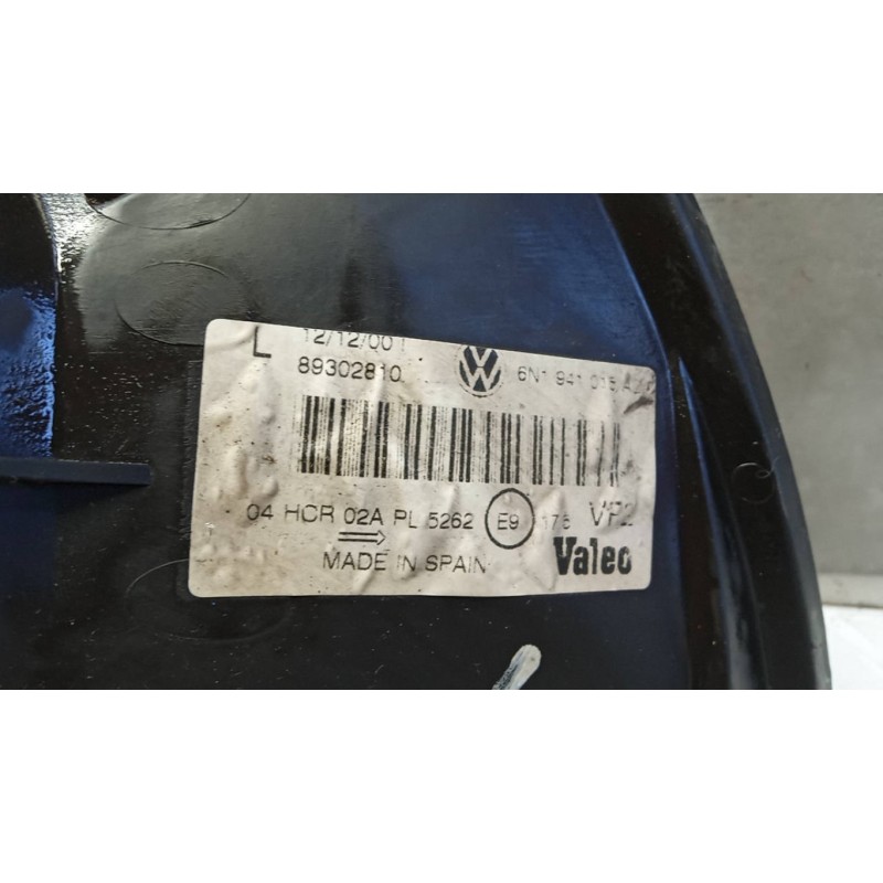 VOLKSWAGEN FARO ANTERIORE SINISTRO VOLKSWAGEN Polo 1999>2001 usato