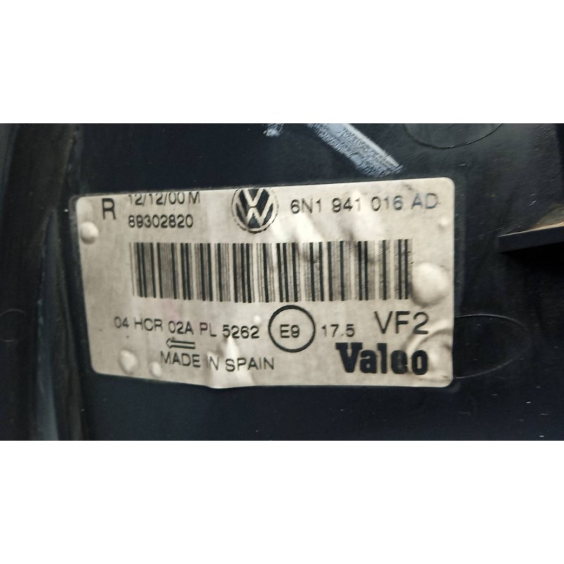 VOLKSWAGEN FARO ANTERIORE DESTRO VOLKSWAGEN Polo 1999>2001 usato